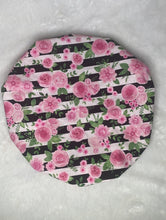 Load image into Gallery viewer, Rose Garden Bonnet