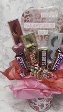 Load and play video in Gallery viewer, Lash &amp; Candy Bouquet
