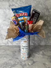 Load image into Gallery viewer, Candy Bouquet
