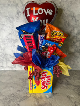 Load image into Gallery viewer, Candy Bouquet
