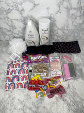 Load image into Gallery viewer, Teen Girl’s Easter Basket
